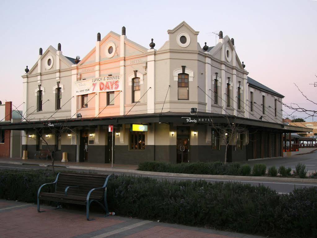Peden'S Hotel Cessnock Esterno foto